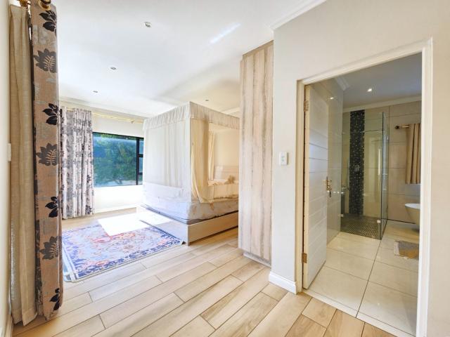 4 Bedroom House To Rent in Waterfall Country Village