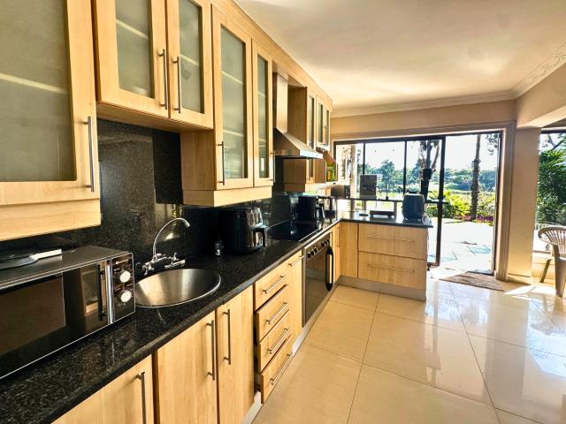 4 Bedroom House To Rent in Waterkloof