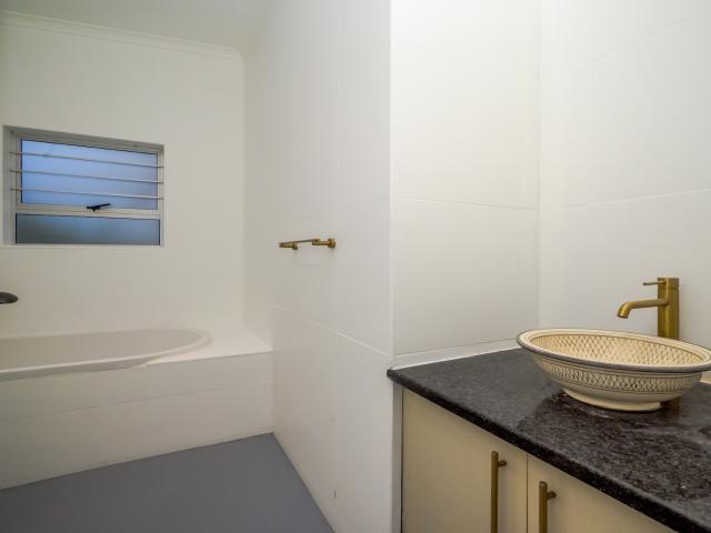 4 Bedroom House To Rent in Ballito Central
