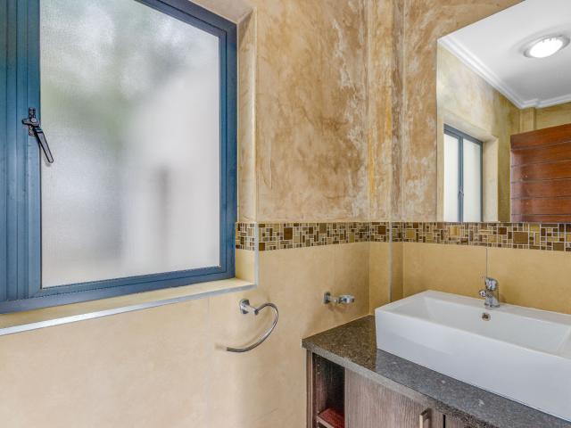 4 Bedroom House To Rent in Beverley