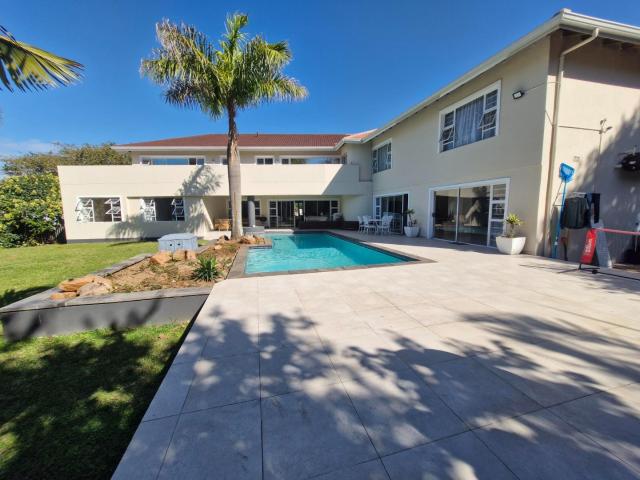4 Bedroom House To Rent in Durban North