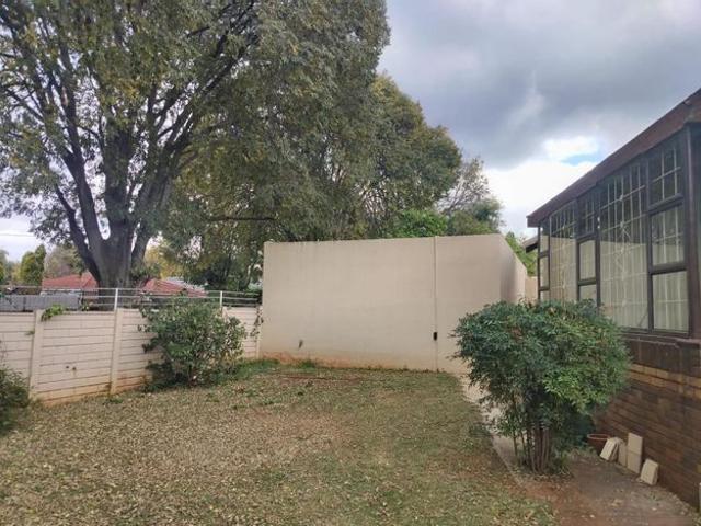 4 Bedroom house to rent in Franklin Roosevelt Park, Johannesburg