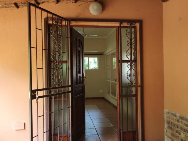 4 Bedroom House To Rent in Lydenburg