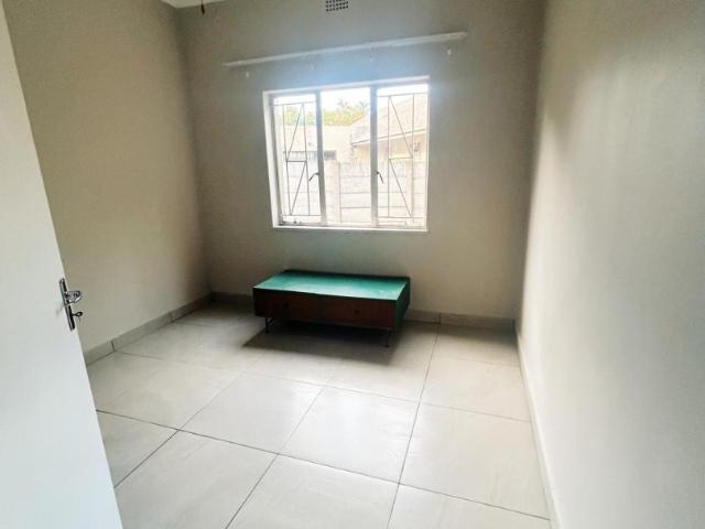 4 Bedroom House To Rent in Phalaborwa