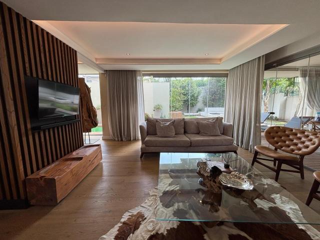 4 Bedroom House To Rent in Sandown
