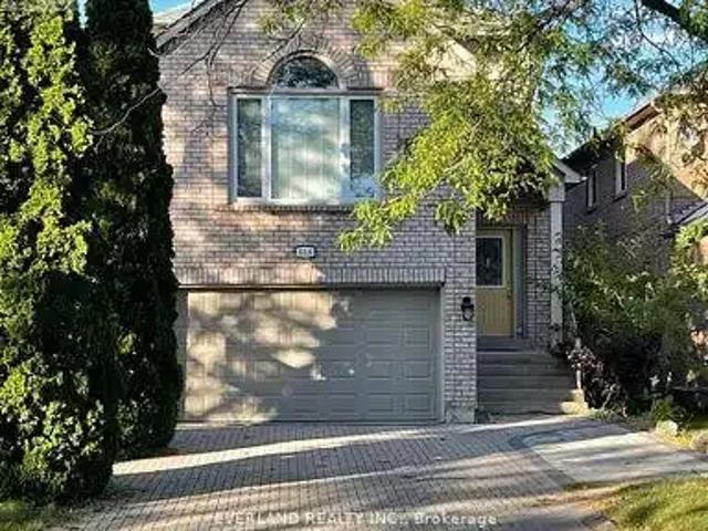4 Bedroom House Vaughan ON 102658664