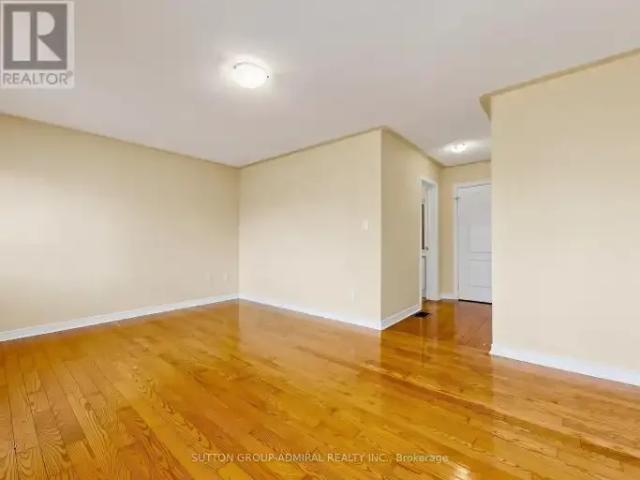 4 Bedroom House Vaughan ON 102794985