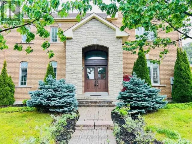 4 Bedroom House Vaughan ON 104471116