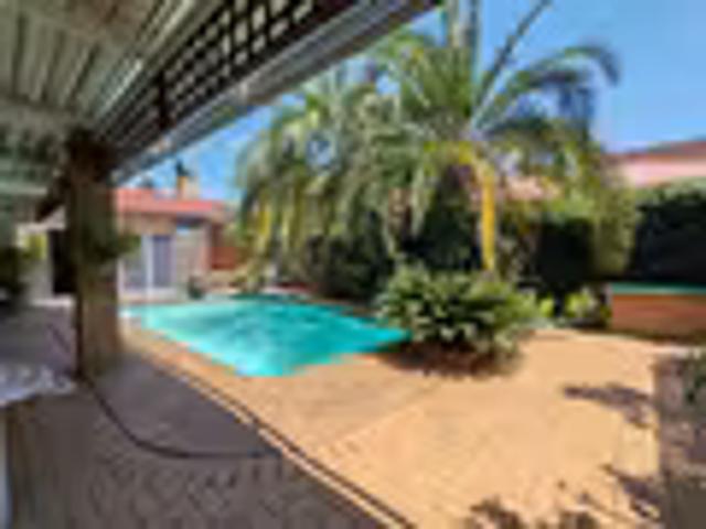 4 Bedroom House Vanderbijlpark SE 3 Vanderbijlpark SE 3 103693584