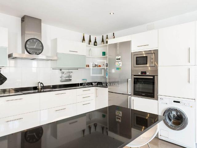 4 Bedroom house / villa for rent in Montmar, Barcelona