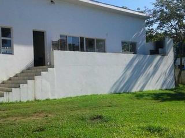 4 bedroom holiday home for sale!