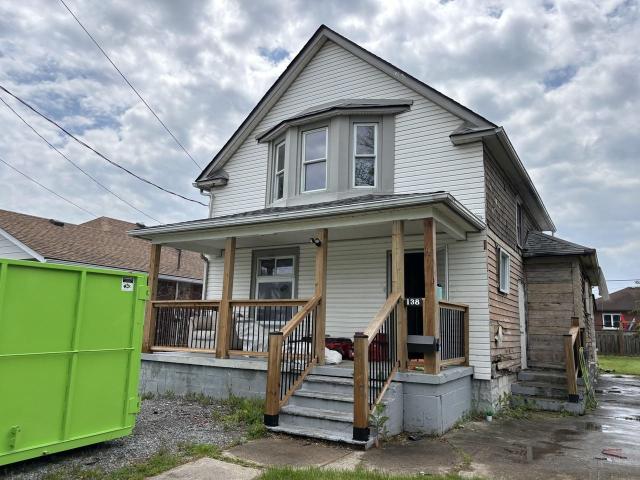 4 Bedroom Home for Rent at 5810 Symmes St, Niagara Falls, ON L2G 2G3 Orchard