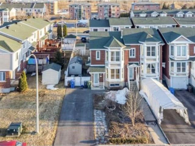 4 Bedroom Home for Rent at 9735 Crois Rochelle, Brossard, QC J4X 2W8 Secteur R
