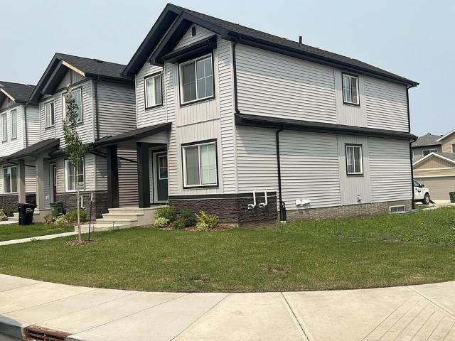 4 Bedroom Home for Rent at 1204 14 Ave Nw, Edmonton, AB T6T 2W2 Laurel