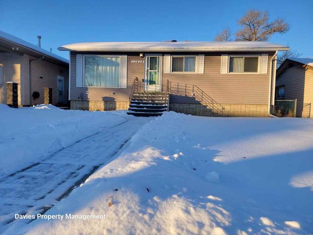 4 Bedroom Home for Rent at 12824 103 St Nw, Edmonton, AB T5E 4M1 Lauderdale