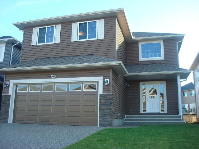 4 Bedroom Home for Rent at 129 Everhollow Rise Sw, Calgary, AB T2Y 0B1 Evergreen