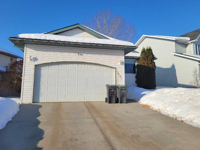 4 Bedroom Home for Rent at 1921 6 St, Cold Lake, AB T9M 1M3