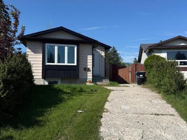 4 Bedroom Home for Rent at 367 Whitlock Way Ne, Calgary, AB T1Y 5C9 The Properties
