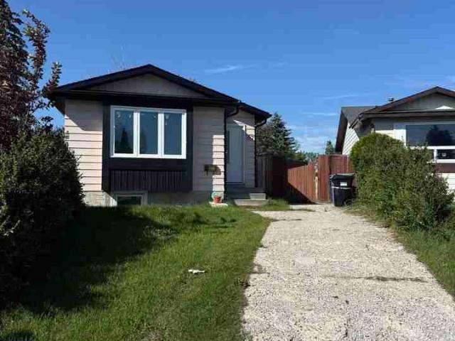 4 Bedroom Home for Rent at 367 Whitlock Way Ne, Calgary, AB T1Y 5C9 The Properties