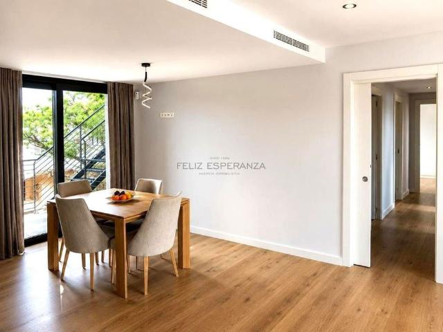4 bedroom luxury Apartment for rent in Gavà, Catalonia