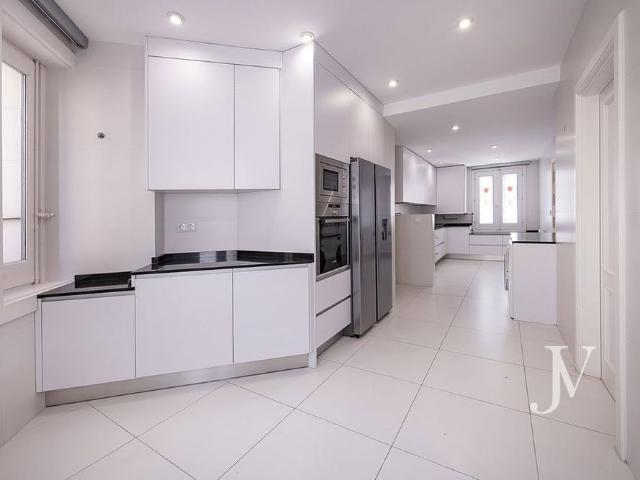 4 bedroom luxury Flat for rent in Madrid, Spain