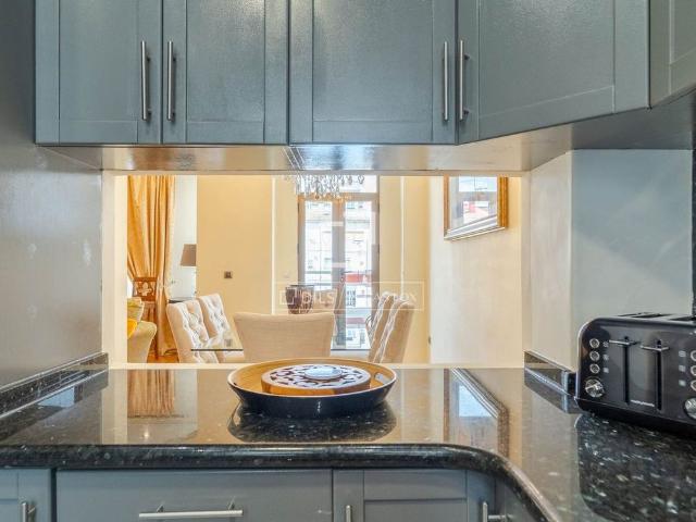 4 bedroom luxury Flat for rent in Valencia, Spain