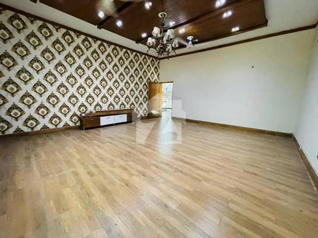 4 Bedroom Luxury House Available for Rent in Prime G 6 Location