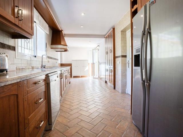 4 bedroom luxury House for rent in Estepona, Andalusia