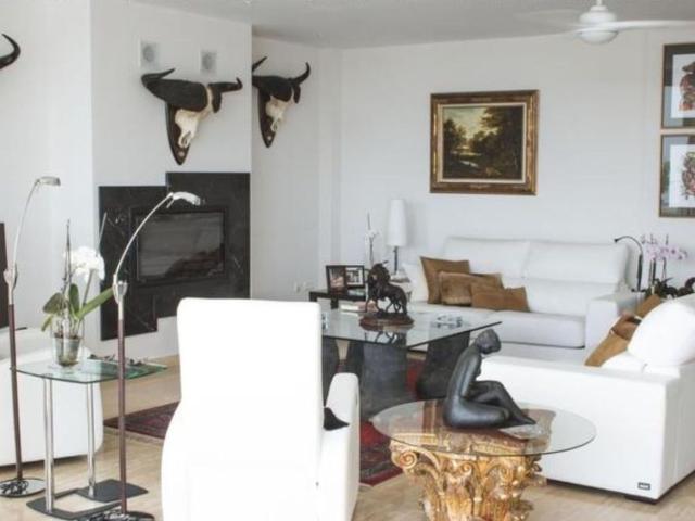 4 bedroom luxury Villa for rent in Marbella, Andalusia