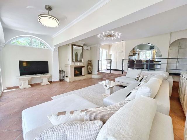 4 bedroom luxury Villa for rent in Mijas, Andalusia