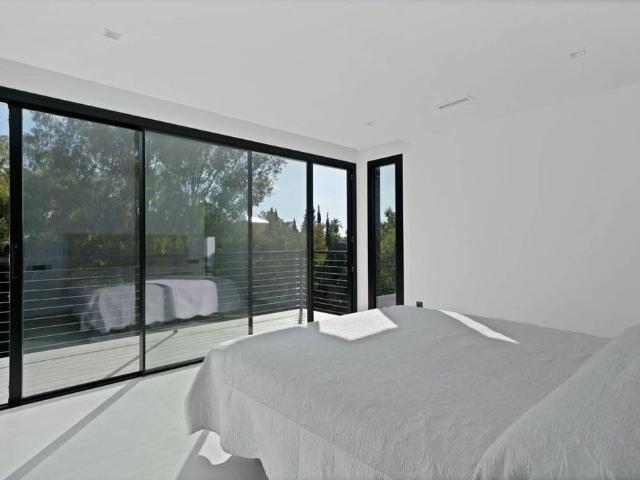 4 bedroom luxury Villa for rent in Benahavís, Andalusia