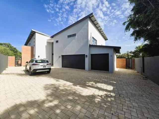 4 bedroom newly build residence for sale