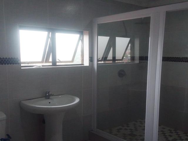 4 Bedroom semi detached cottage for sale in Montford, Chatsworth