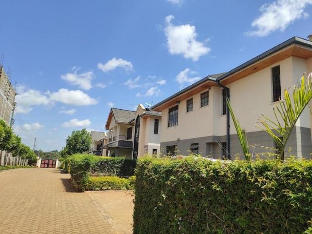 4 Bedroom Semi detached Maisonette with DSQ for sale in Kitisuru Kirawa Road at KES 26.5M