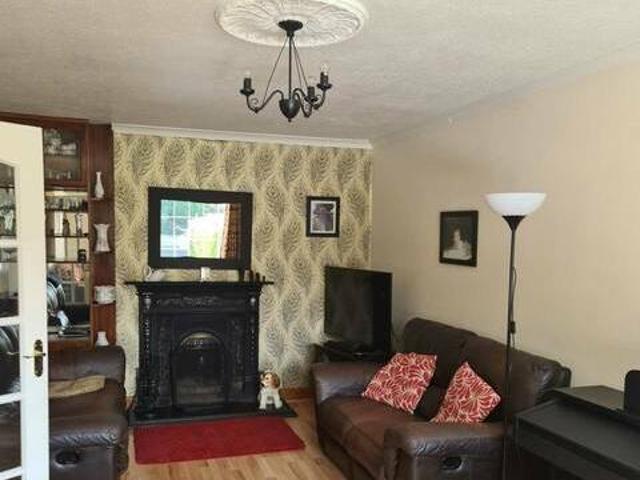 4 bedroom semidetached house for sale