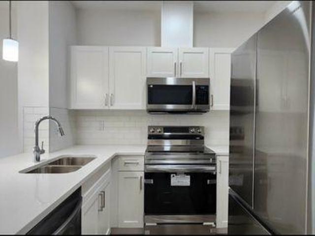 4 Bedroom Shared Living/roommate Edmonton AB 97416649