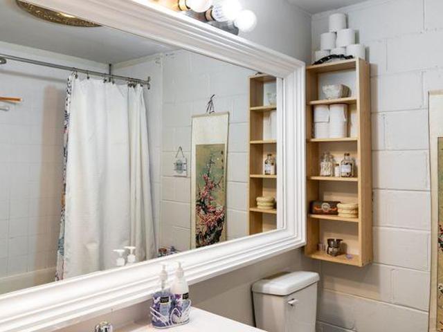 4 Bedroom Shared Living/roommate Toronto ON 97417982