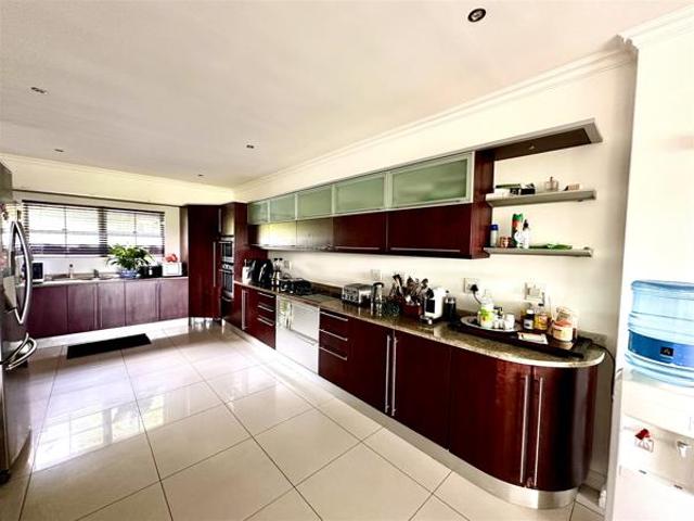 4 Bedroom Simplex in Mount Edgecombe Country Club Estate