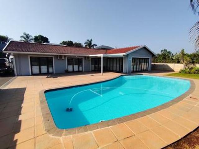 4 bedroom spacious family home for s.
