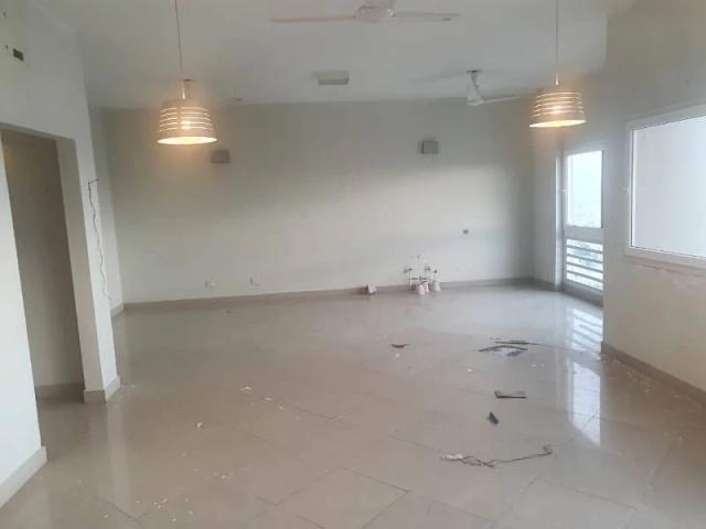 4 Bedroom Proper Sea Facing And West Open Duplex Penthouse Apartment Karachi DHA Defence ID 92020