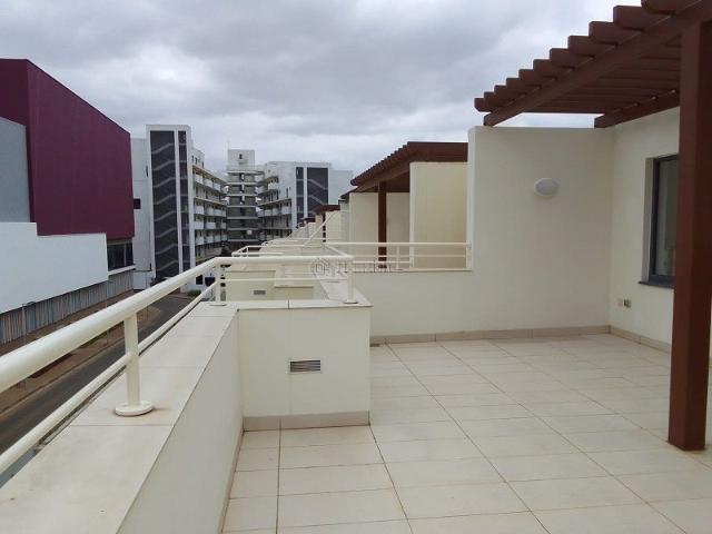 4 Bedroom with DSQ Villas for Sale
