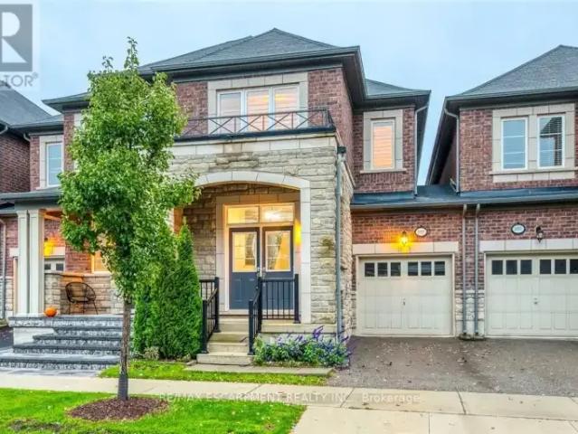 4 Bedroom Townhouse Oakville ON 103368054
