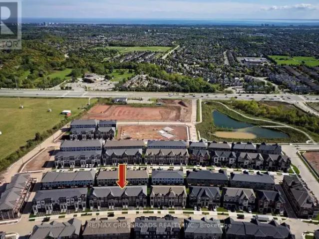 4 Bedroom Townhouse Oakville ON 103380060