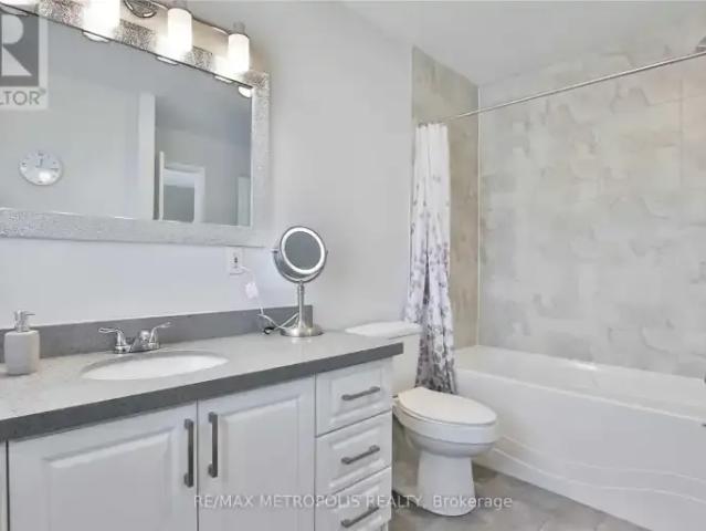 4 Bedroom Townhouse Ajax ON LS102847347
