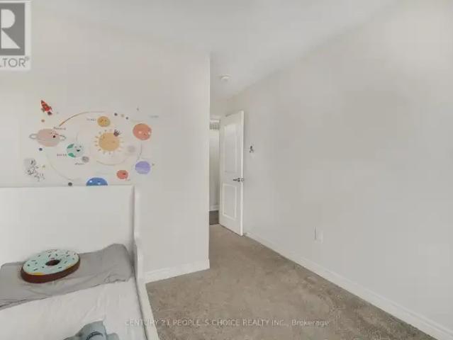 4 Bedroom Townhouse Cambridge ON 102952133