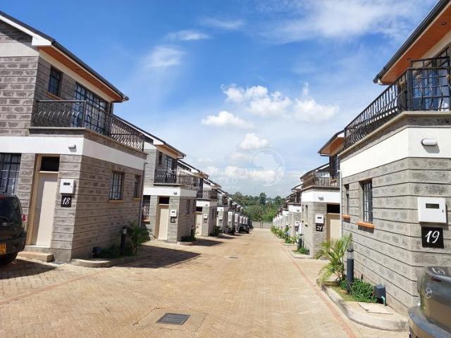 4 Bedroom Townhouse + DSQ For Sale in Ruiru, Kiambu Kenya