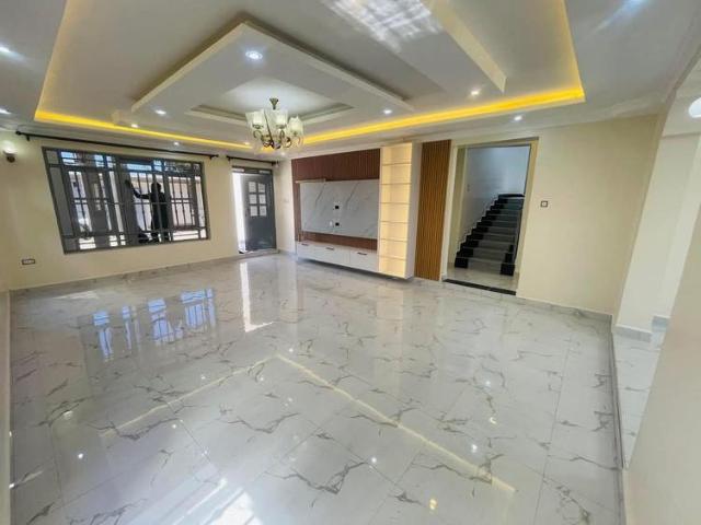 4 Bedroom Townhouse For Sale in Mugutha Ruiru At Kes 18.5M