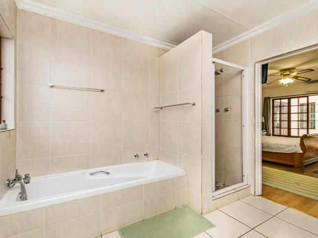 4 Bedroom Townhouse For Sale in Fourways