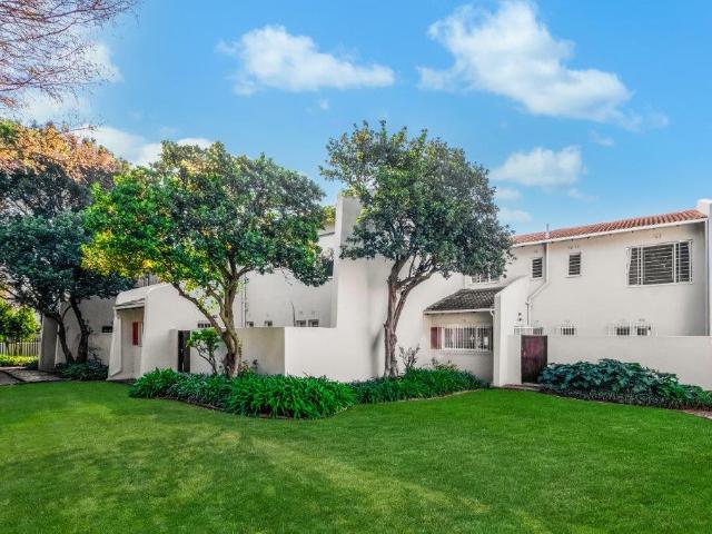 4 Bedroom Townhouse For Sale in River Club