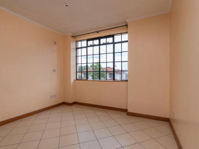 4 bedroom townhouse for sale in Thika Kenya 3KE1660